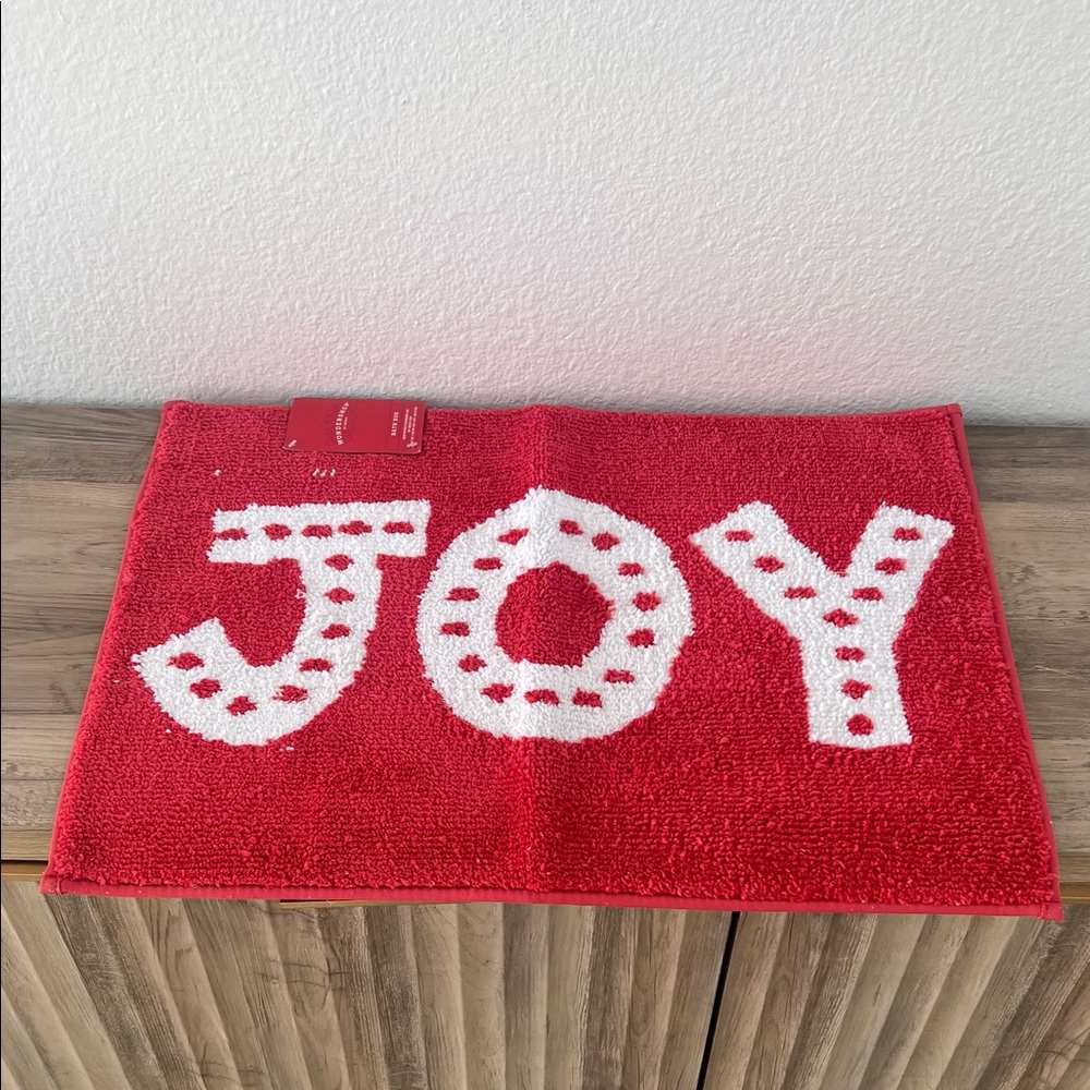 Wondershop Red and White 'Joy' Bath Rug - NWT